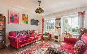 Alnwick Book Nook - Dog Friendly